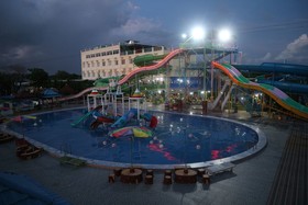 Resort Wisata Pantai Topejawa