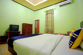 Hotel Mutiara by OYO Rooms