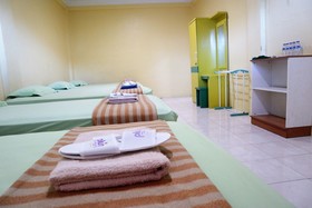 Plum Hotel Lading