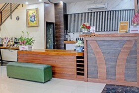 Capital O 92583 Raja Soeta Hostel Syariah