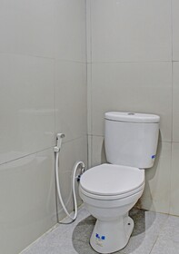 Capital O 92583 Raja Soeta Hostel Syariah