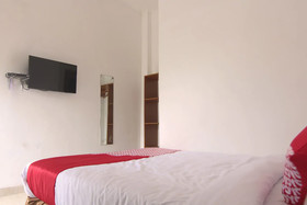 Hotel Garuda by OYO Rooms