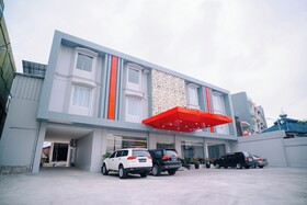 Hotel Grand Luxury Lampung