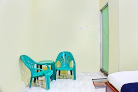 Spot On 93089 Homestay Kamar Hijau Syari