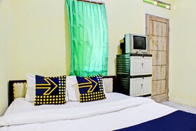 Spot On 93089 Homestay Kamar Hijau Syari