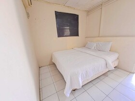Spot On 93840 Guest House Amanda Syariah