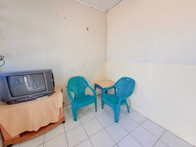 Spot On 93840 Guest House Amanda Syariah