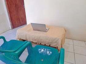 Spot On 93840 Guest House Amanda Syariah
