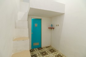 Joy House by RedDoorz