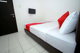 Jati Exclusive Homestay by OYO Rooms