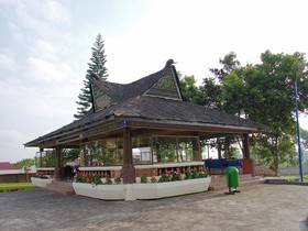 Grand Mutiara