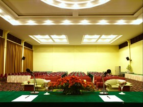 Grand Mutiara