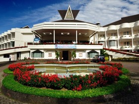 Grand Mutiara
