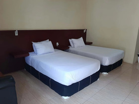 Hotel Juma Eluk by OYO Rooms