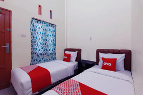 New Sejarah by OYO Rooms