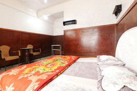 Sibayak Multinational Rest House