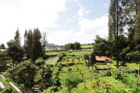 Sibayak Multinational Rest House