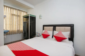 Sibayak Ncole by OYO Rooms