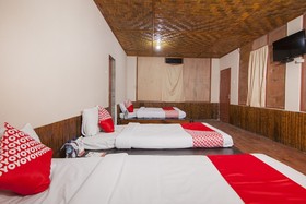 Sibayak Ncole by OYO Rooms