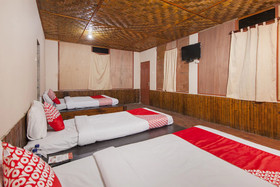 Sibayak Ncole by OYO Rooms