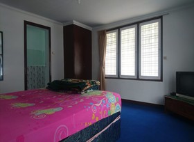 Villa Sigantang Sira