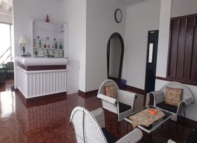 Villa Sigantang Sira