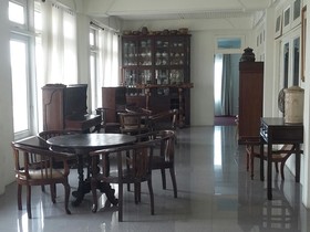 Amali Gallery Hotel