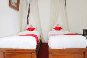 Amali Gallery Hotel by OYO Rooms