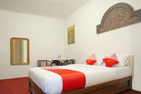 Amali Gallery Hotel by OYO Rooms
