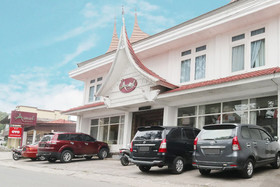 Amali Gallery Hotel by OYO Rooms