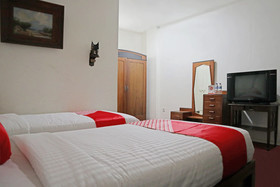 Amali Gallery Hotel by OYO Rooms
