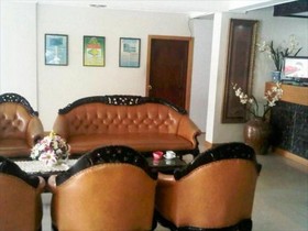 Dymens Hotel International
