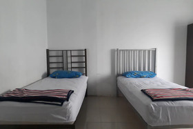 J Syariah Residence by OYO Rooms