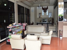 Limas Hotel