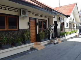 Limas Hotel
