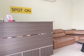 Mande Guesthouse by RedDoorz