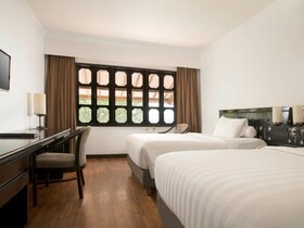 Monopoli Hotel Bukittinggi