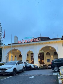 Monopoli Hotel Bukittinggi