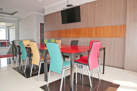 Orange Residence Syariah by OYO Rooms