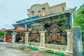 Zulyan Homestay Syariah by OYO