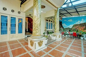 Zulyan Homestay Syariah by OYO
