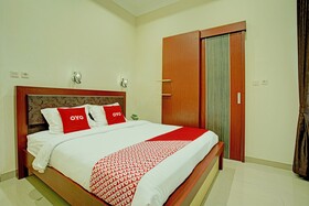 Zulyan Homestay Syariah by OYO
