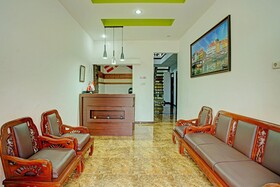 Zulyan Homestay Syariah by OYO