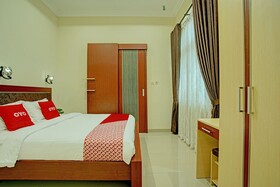 Zulyan Homestay Syariah by OYO