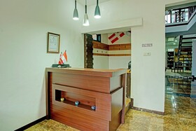 Zulyan Homestay Syariah by OYO