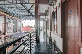 Dinda Homestay Syariah by Oyo