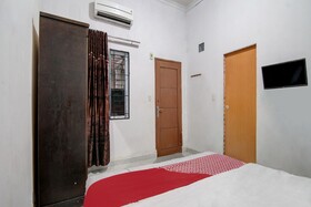 Dinda Homestay Syariah by Oyo