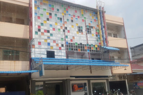 Hotel K77 by OYO Rooms