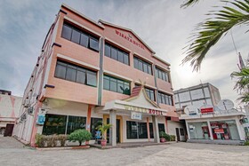 Hotel Wisata by Oyo