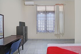 Lavina Guesthouse by OYO